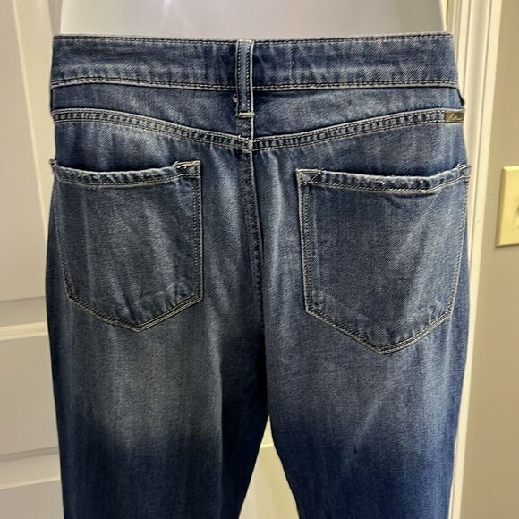 KanCan Medium Blue Very Distressed Faded Straight Leg 5-Pocket Jeans- Size 9/28 - Picture 9 of 12